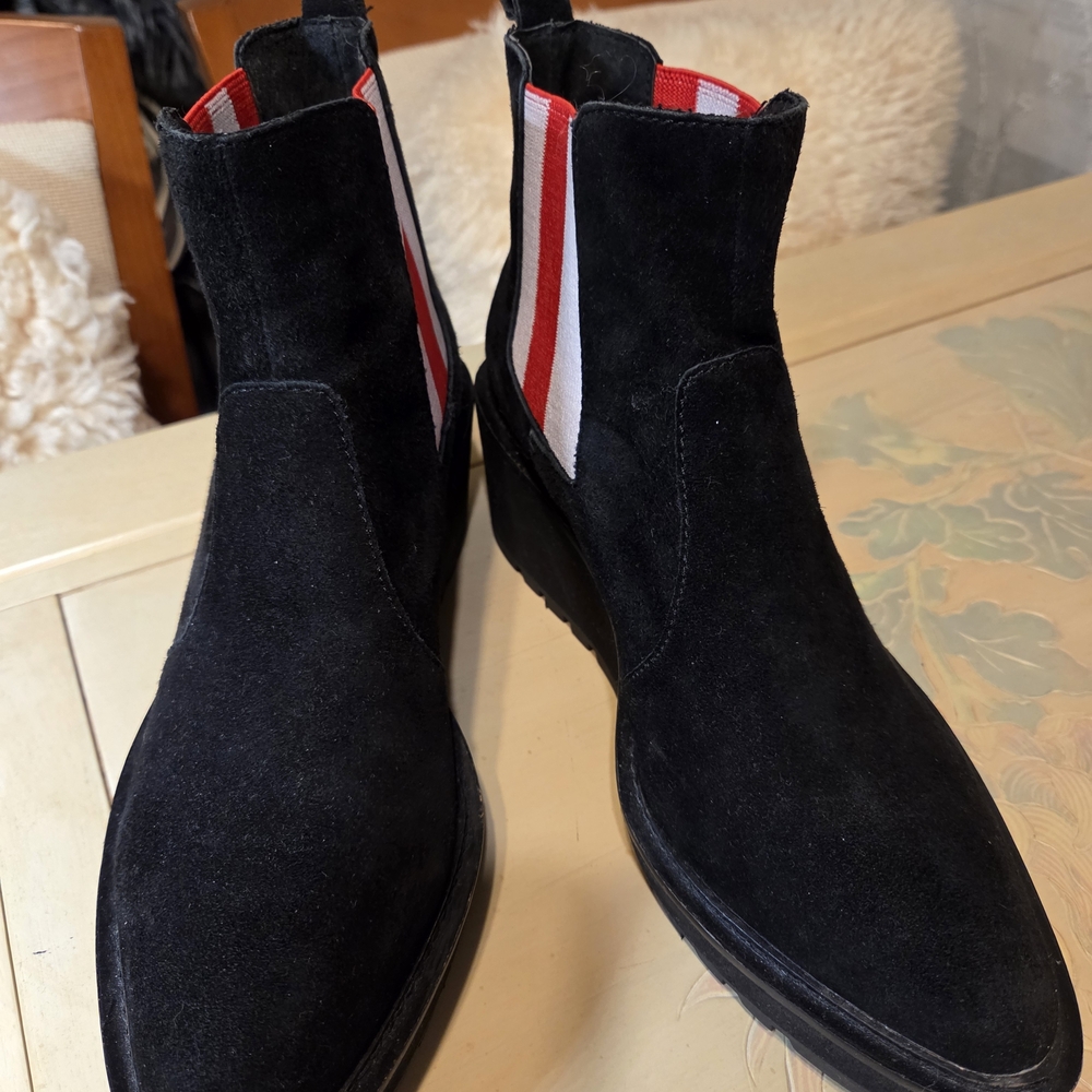 CECELIA NEW YORK Black Ankle Boots with Bold Red and White Stripes